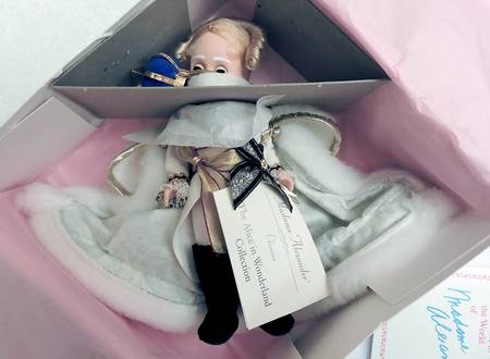 Alice in Wonderland White King - Boxed
