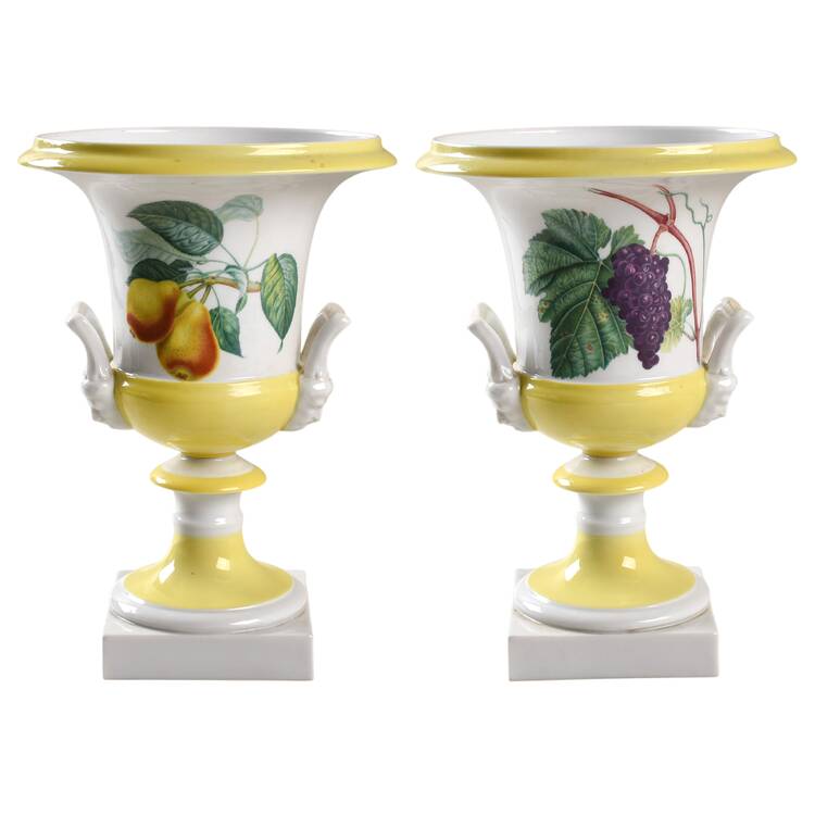 Mottahedah Giftware & Figurines Two Handled Vase/Urn Yellow Band W/Fruit - No Box