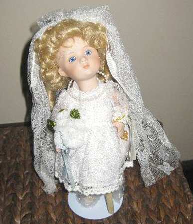 Marie Osmond Dolls Melinda Playing Bride - With Box