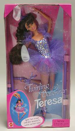 Friends of Barbie Twirling Ballerina-Teresa - Boxed
