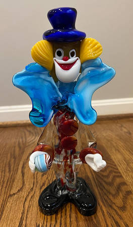 Murano Figurines Clown With Ball/Blue Hat - No Box
