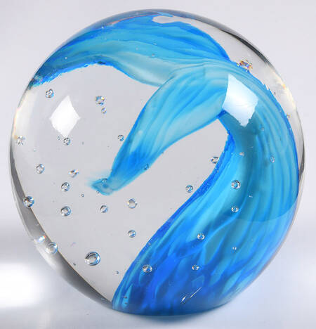 Murano Figurines Whale Tail Paperweight - No Box