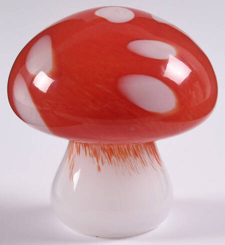 Murano Figurines Mushroom - Red - No Box