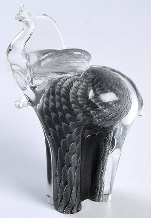 Murano Figurines Elephant -Black & Silver Fleck - No Box
