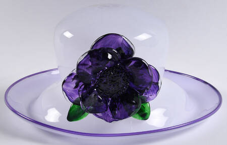 Murano Figurines Hat -White W/Purple Flower - No Box