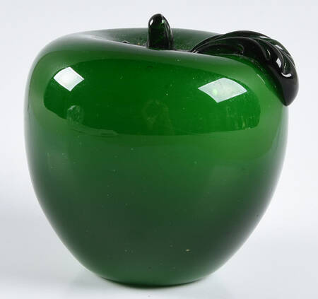 Murano Figurines Green Apple - No Box