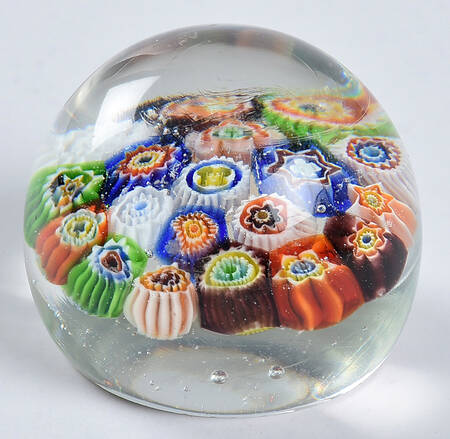 Murano Figurines Small Round Millefiori Papperwight - No Box