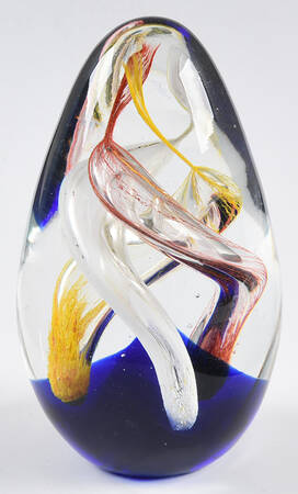 Murano Figurines Egg Shpaed Paperweight-3 Swirls - No Box