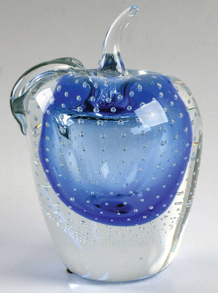 Murano Figurines Apple- Clear,Blue, Controlled Bubbles - No Box