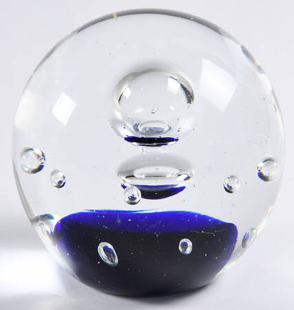 Murano Figurines Controlled Bubbles & Cobalt-Paperweight - Nb734, No Box
