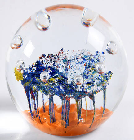 Murano Figurines Blue Cone Flowers On Orange-Paperweight - Nb733, No Box