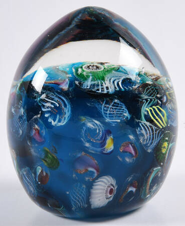 Murano Figurines Egg-Blue With Millefiori,Threads - Nb755, No Box