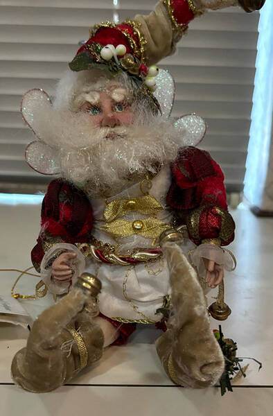 Christmas Fairies Mistletoe Fairy-Small - Boxed