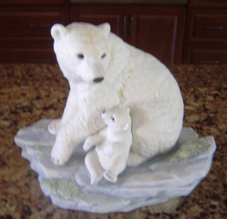 Polar Expedition Polar Bear Mother And Cub - Boxed