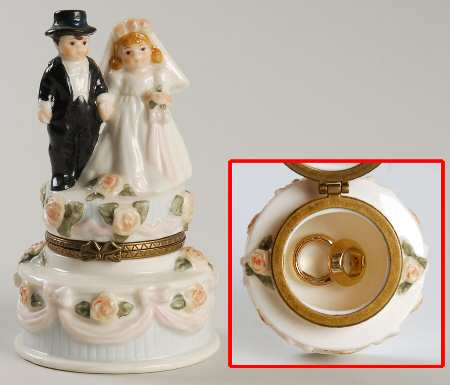 Madame Alexander Limoges Boxes Wedding Couple-Rings Inside - Boxed