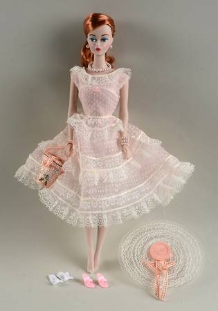 Porcelain Treasures Collection Plantation Belle-Red Head - Boxed