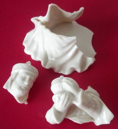Nativity Wiseman 1 - No Box