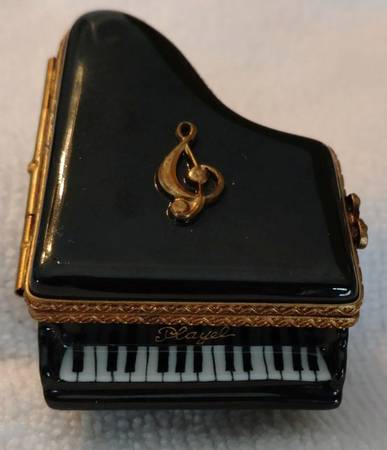 Royale de Limoges Boxes Black Piano - No Box