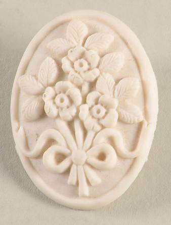 Margaret Furlong Collectors Club Wild Rose Cameo Lapel Pin - No Box