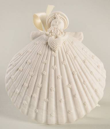 Margaret Furlong Collectors Club Coral Bells And Cockle Shells Angel - With Box
