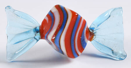 Candy Pieces Red Cube W/ Blue Stripes - No Box