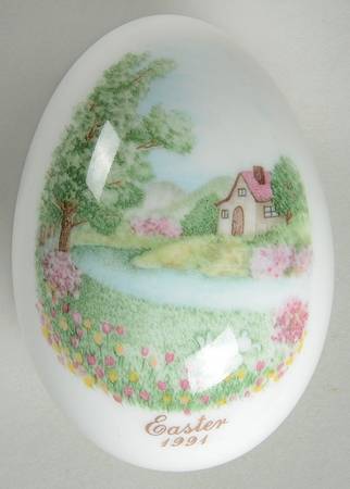 Noritake Easter Egg Country Lane - Boxed
