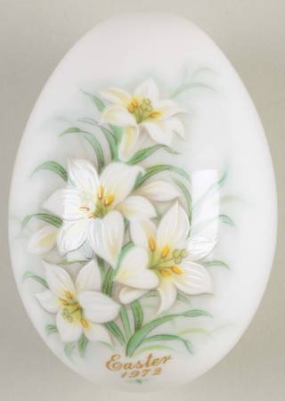 Noritake Easter Egg Easter Lillies - Boxed