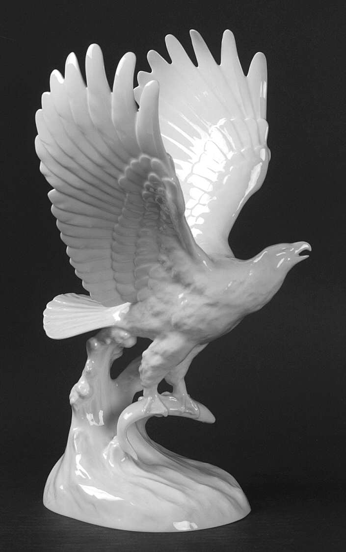 Noritake Figurines Eagle Catching Fish - Boxed