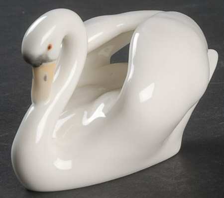 Noritake Figurines Swan - Neck Bent - Boxed