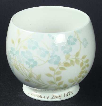 Mother's Day Cache Pot Blue Flower - Boxed