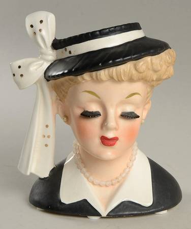 Napco Head Vases Lady Blk/Drs&Hat White Pearls - No Box