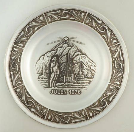 Norwegian Pewter Christmas Plate Christmas Lofoten - Boxed