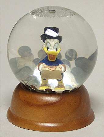 Disney Holiday Snowglobe Scrooge McDuck - No Box