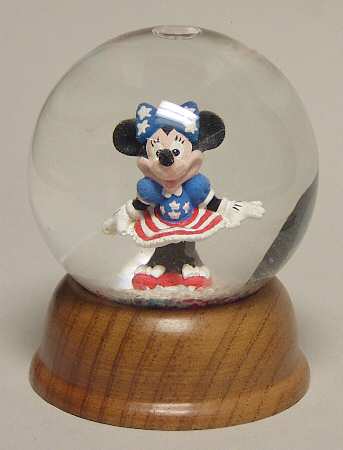 Disney Holiday Snowglobe Minnie Mouse-Memorial Day - No Box
