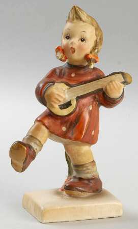 Napco Figurines and Giftware The Strummer - No Box