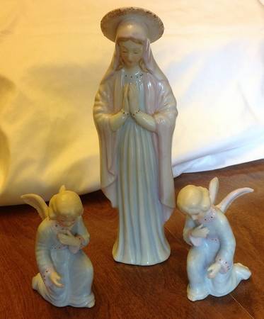Napco Figurines and Giftware Madonna With Halo - No Box