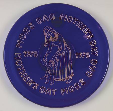 Mothers Day Plate Mother & Child - Boxed