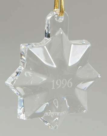 Orrefors Christmas Ornament Star Ornament - Boxed