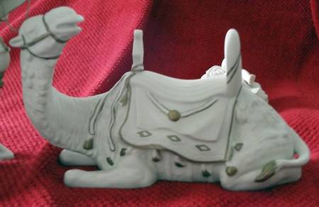 O'Well Novelty Nativity-White Camel - No Box