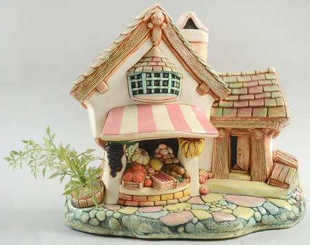 PenDelfin Figurine Fruit Shop - Boxed