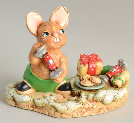 PenDelfin Figurine Cracker - Christmas - Boxed