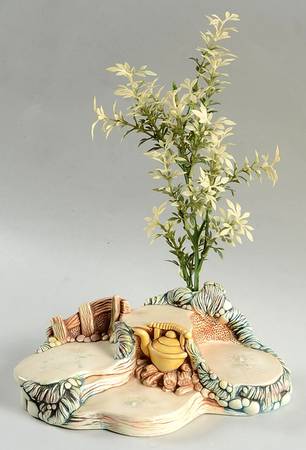 PenDelfin Figurine Picnic Stand - Boxed
