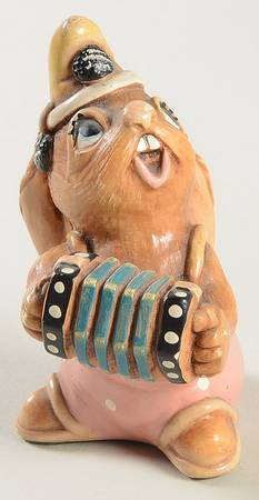 PenDelfin Figurine Squeezy-Pink Shorts - Boxed