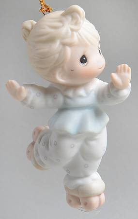 Precious Moments Ornaments Glide Through The Holidays - Boxed