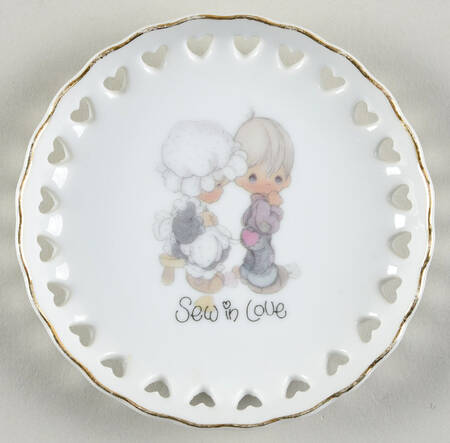 Precious Moments Sew In Love - Pierced Heart Mini - No Box