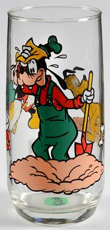 Disney Character Action Series Goofy Digging Hole - No Box