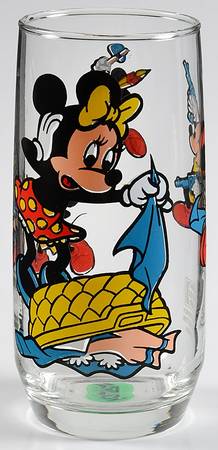Disney Character Action Series Minnie-Laundry - No Box