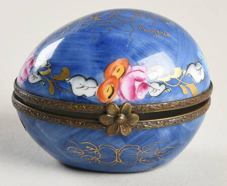 PEINT MAIN LIMOGES BOX Egg Blue Flowers - Nb780, No Box