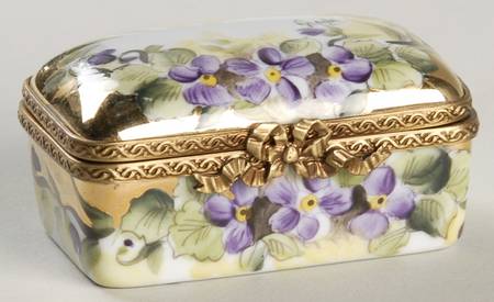 PEINT MAIN LIMOGES BOX Violets With Green Leaves-Square - Boxed