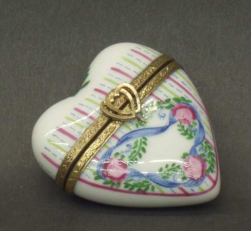 PEINT MAIN LIMOGES BOX Heart-Medium - Boxed